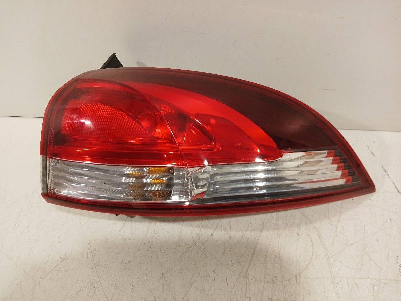 Achterlicht carrosserie rechts Renault Clio, Auto-onderdelen, Onderdelen@venauto.nl, Van der Ven Autorecycling B.V., Gebruikt