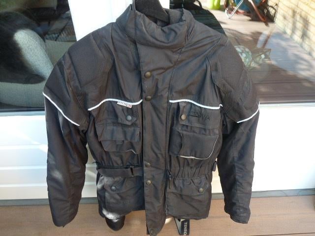  Mooi  zwart met grijze accenten Macna motorjack maat XXL, Jas | textiel, Heren, Ophalen of Verzenden, Tweedehands