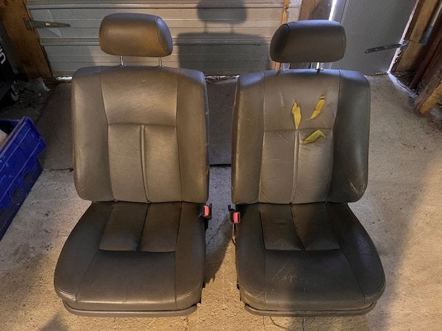 Lexus LS400 UCF10 voorste stoelen, Gebruikt