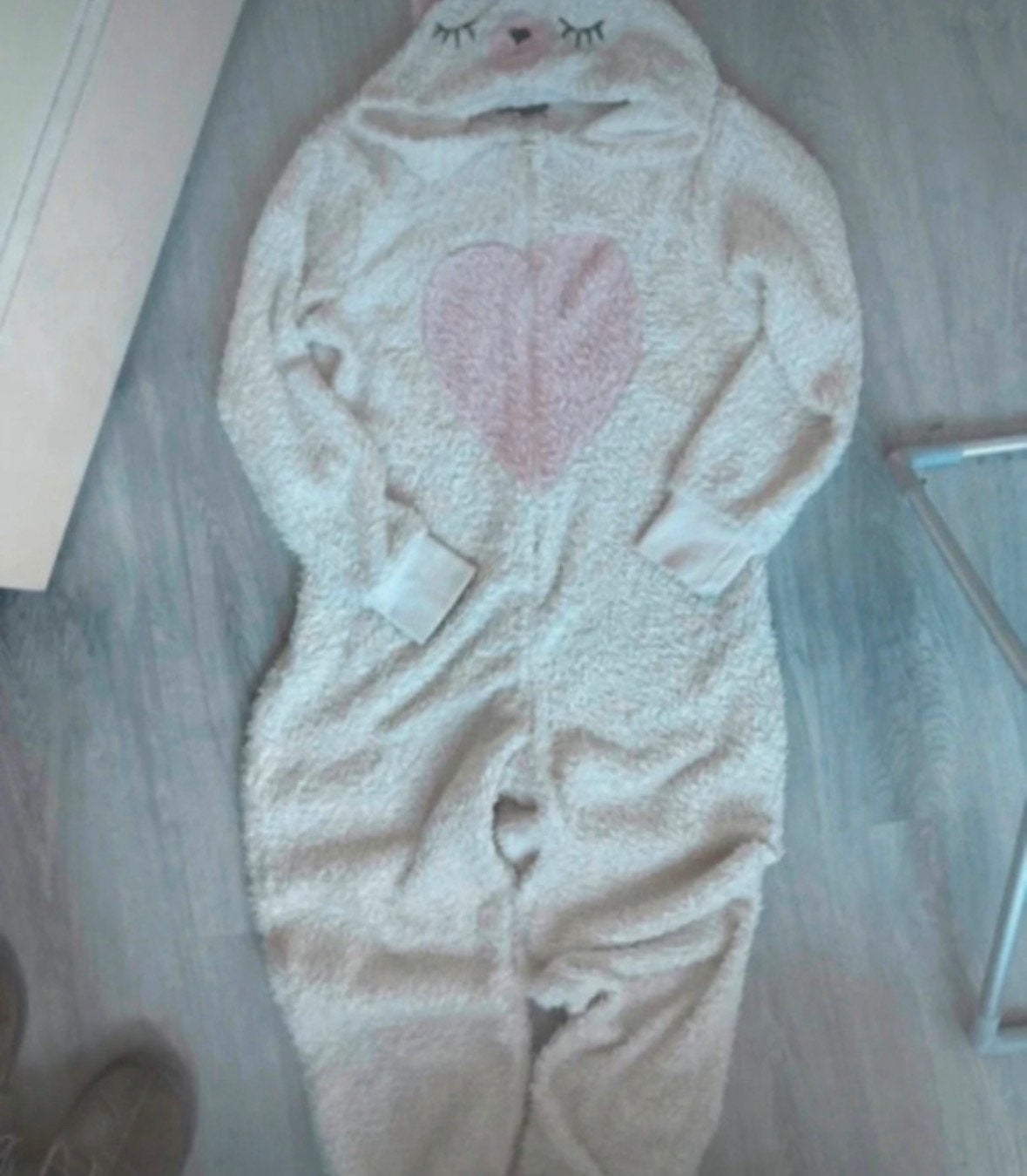 Zachte Onesie met Hart en Oortjes, Kinderen en Baby's, Kinderkleding | Maat 158, Ophalen of Verzenden, Gebruikt, Jongen of Meisje