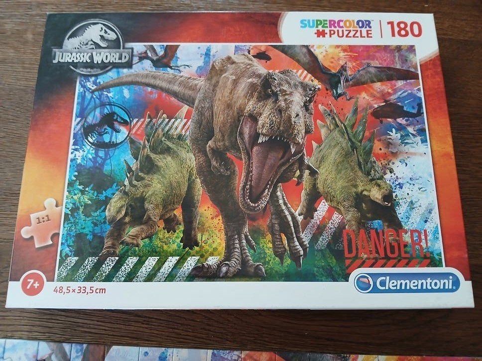 Puzzel 180 dinosaurus, Ophalen, Meer dan 50 stukjes, Gebruikt, 6 jaar of ouder