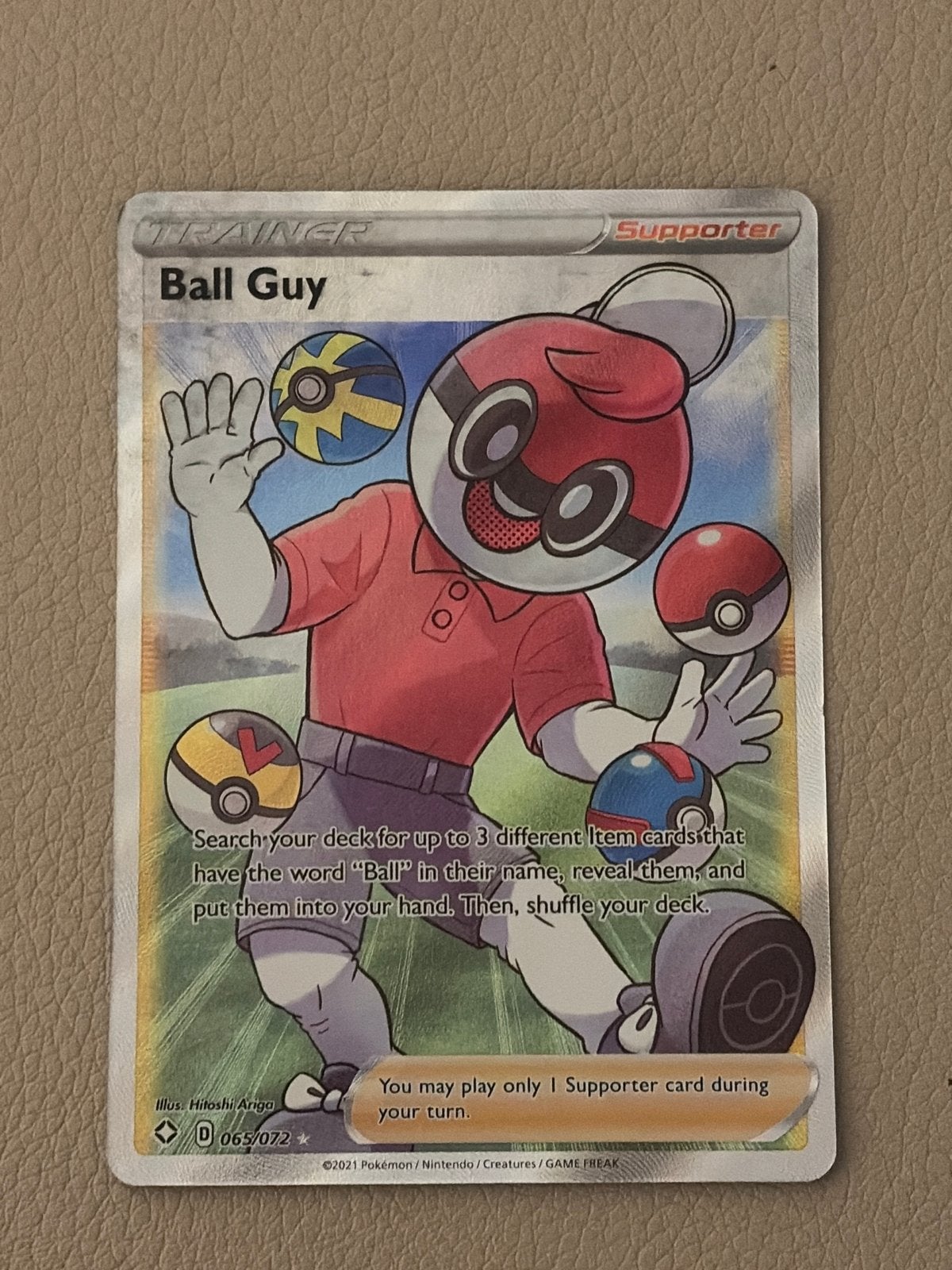 Ball Guy 065/072 - Shining Fates Pokémon Kaart, Ophalen of Verzenden, Zo goed als nieuw, Losse kaart, Foil