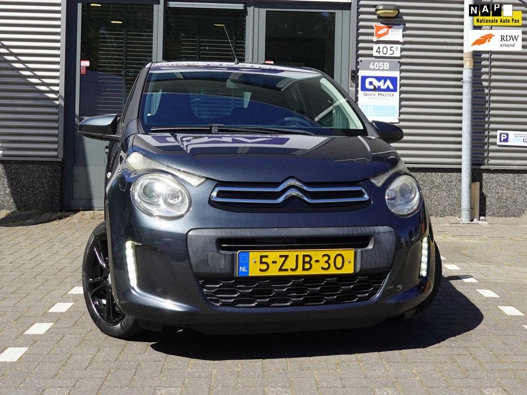 Citroen C1 1.0 e-VTi Feel - Airco - Trekhaak - NAP, Auto's, Voorwielaandrijving, Euro 5, Gebruikt, 4 stoelen