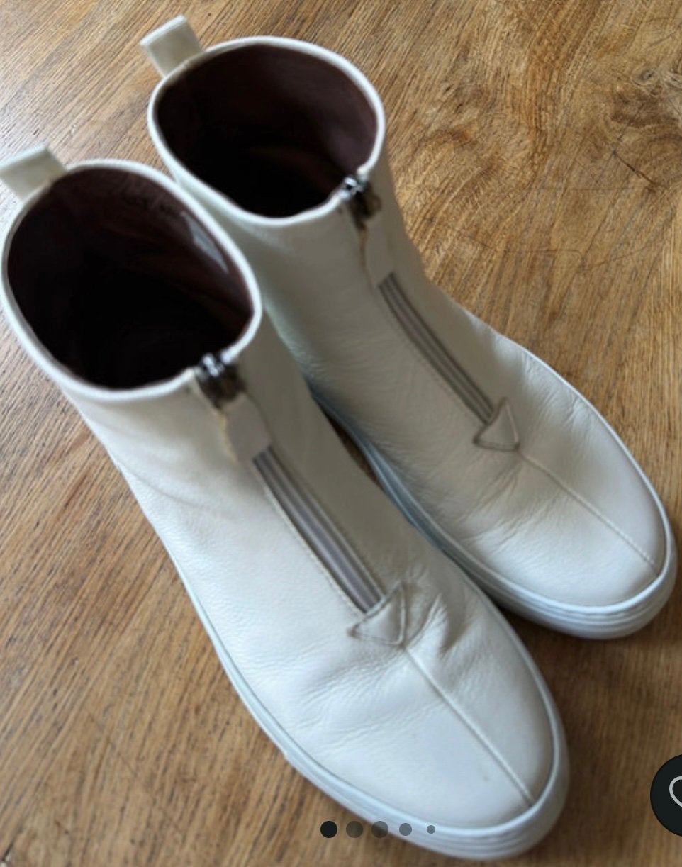Lofina dames laarsjes wit maat 40 zgan, Verzenden, Zo goed als nieuw, Wit