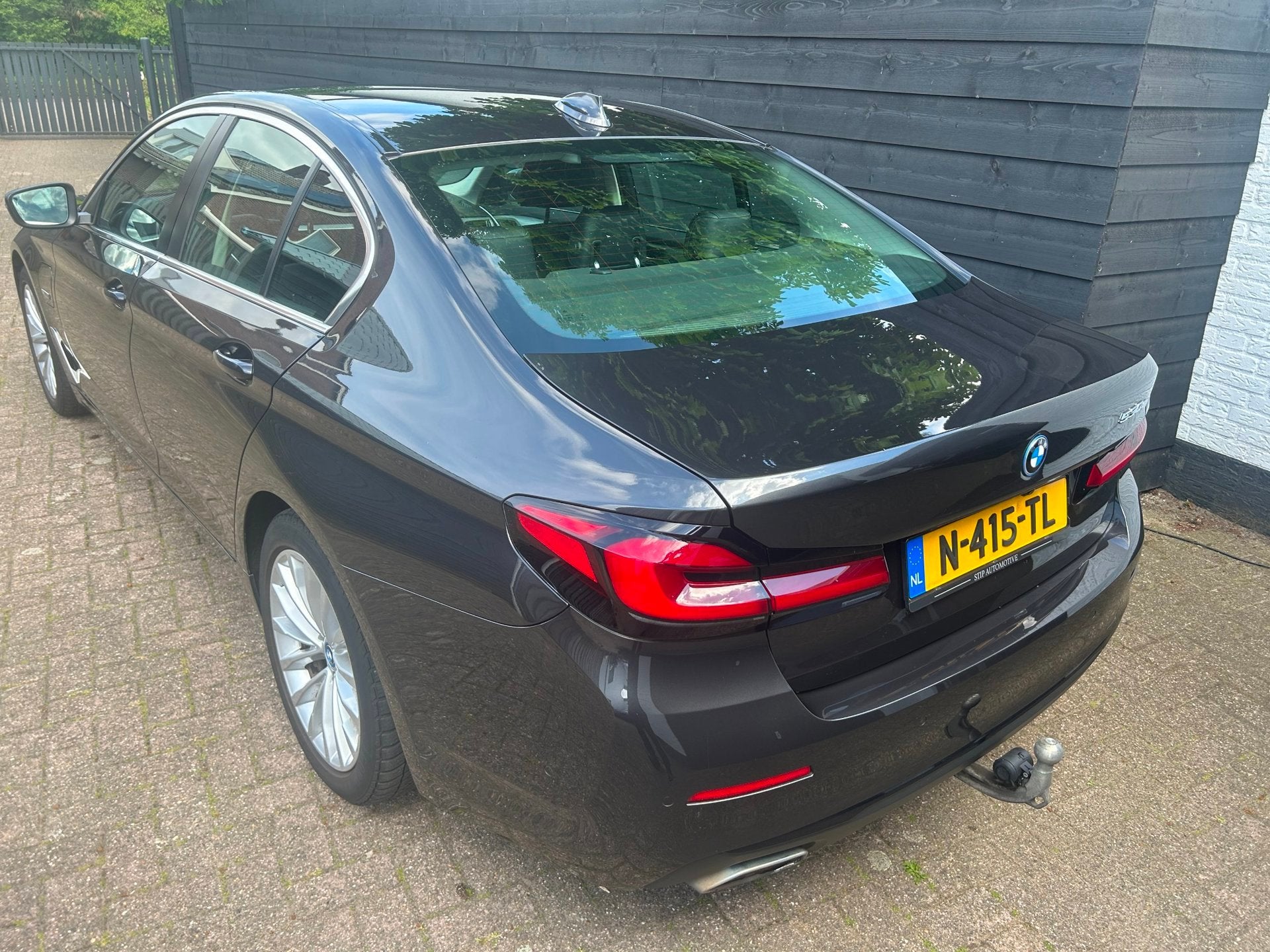 BMW 5-serie 530e Business Edition Plus, Laser, HUD Comfortst, Auto's, Achterwielaandrijving, Gebruikt, 4 cilinders, Bedrijf