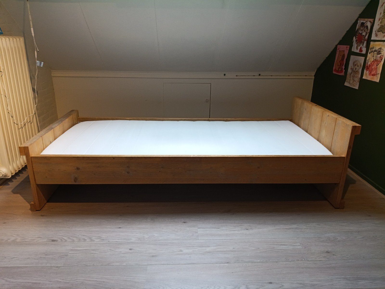 Steigerhouten eenpersoonsbed met lattenbodem, Huis en Inrichting, Slaapkamer | Bedden, Ophalen, Gebruikt, 90 cm, Eenpersoons