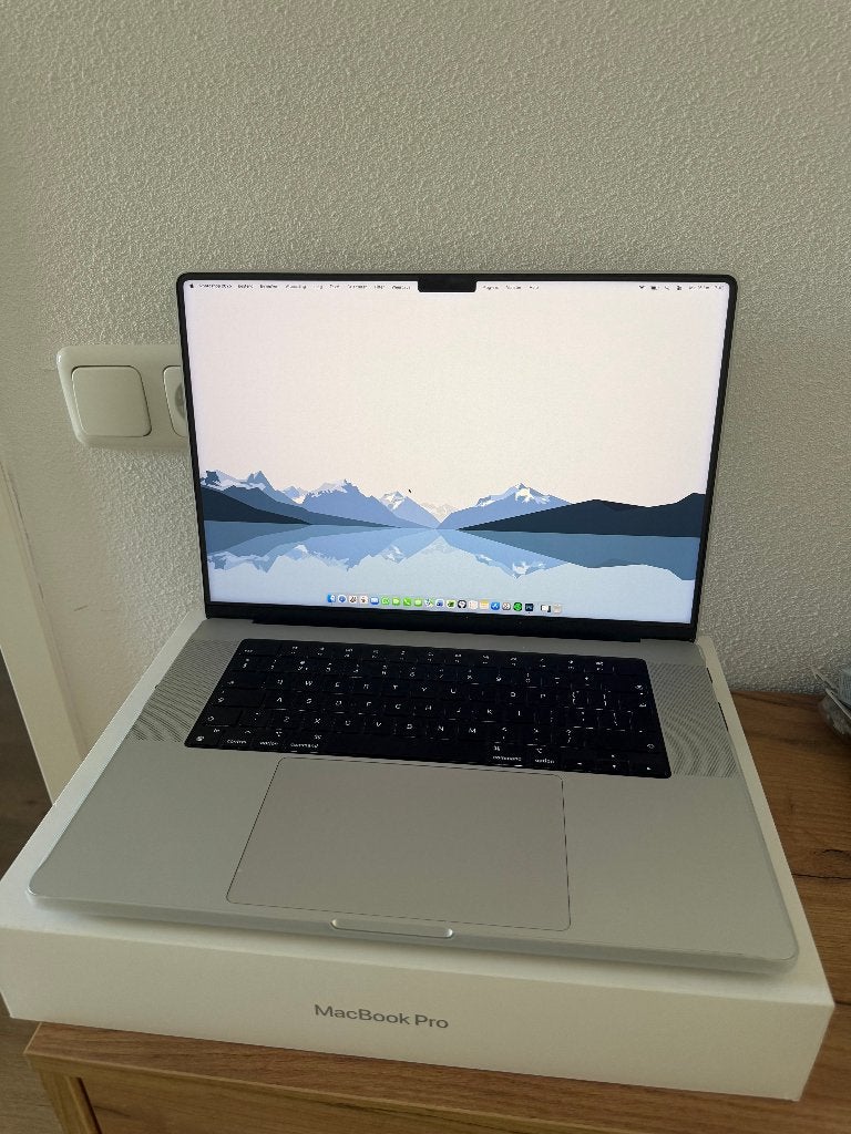 MacBook Pro 16-inch 2024 Apple M4 Max 36GB 1TB, Computers en Software, Apple Macbooks, 1 TB of meer, Qwerty, Zo goed als nieuw