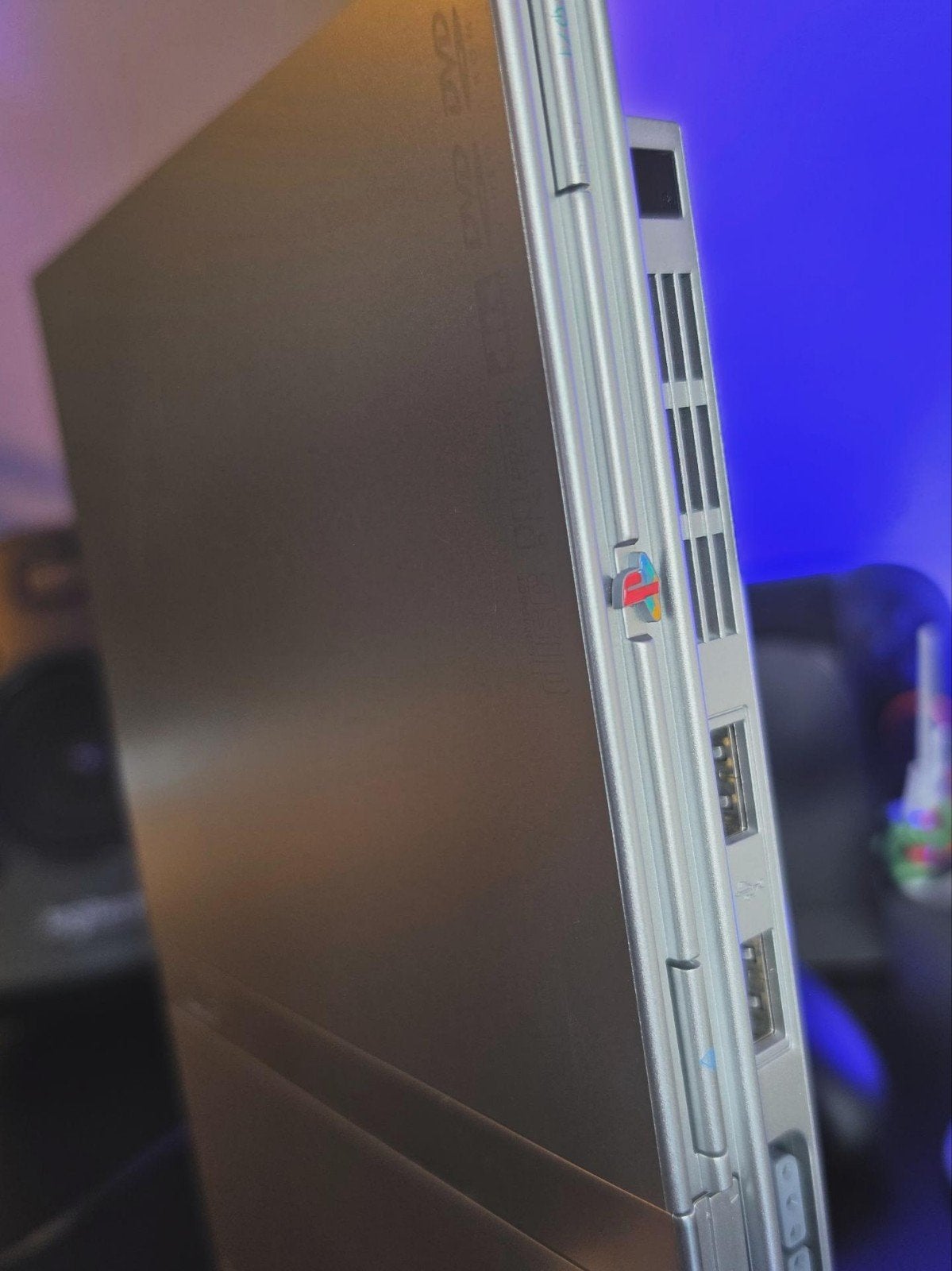 Sony Playstation 2 Slim Silver, Met 2 controllers, Ophalen of Verzenden, Zo goed als nieuw, Met geheugenkaart