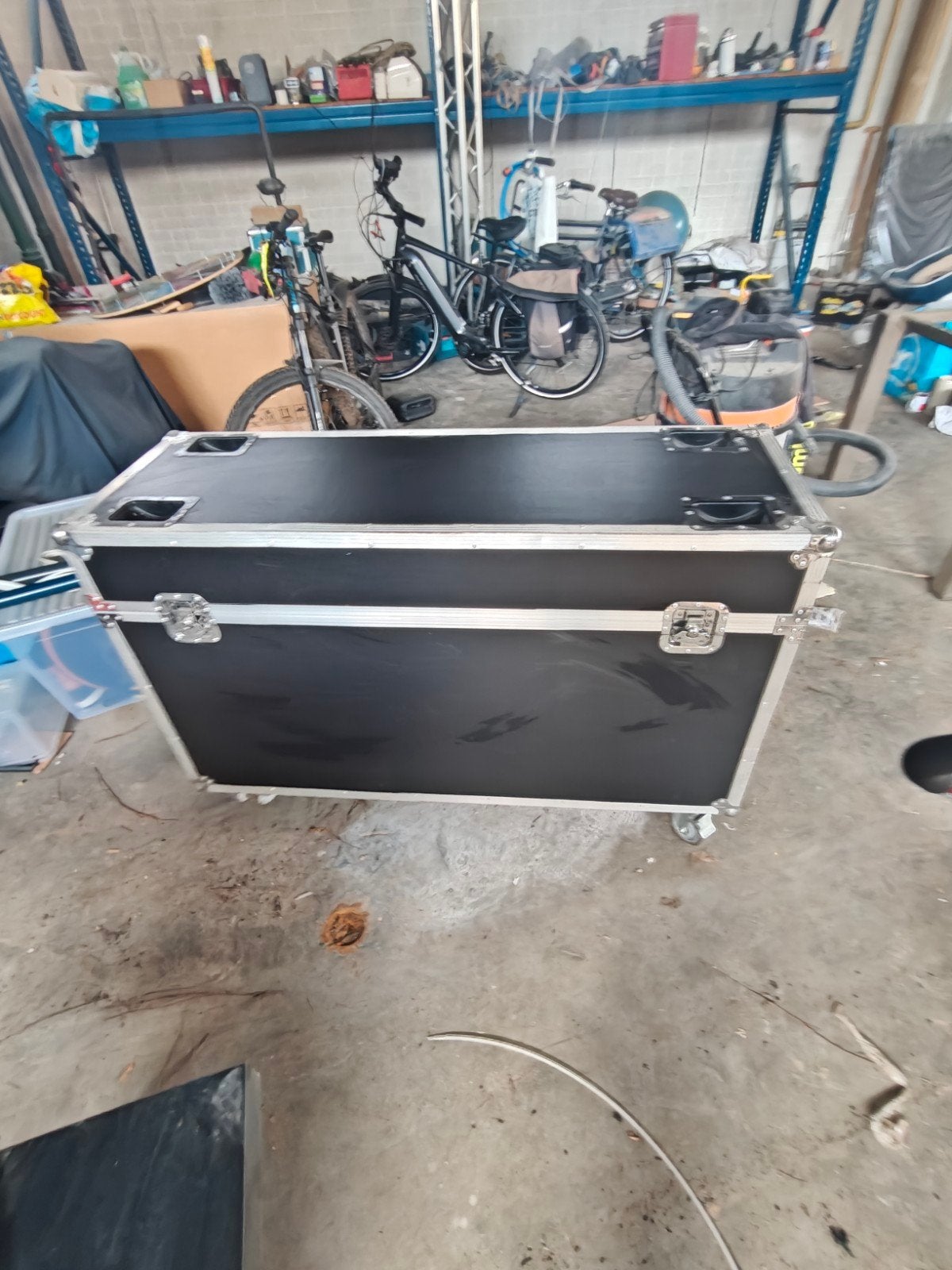 Diverse flightcases voor instrumenten en apparatuur, Ophalen, Gebruikt, Overige instrumenten, Flightcase