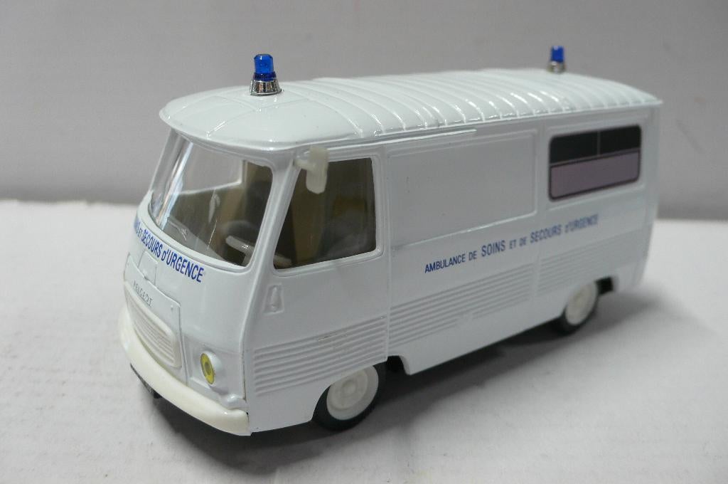 peugeot j7 -ambulance soins et secours d urgence-norev 1/43, Verzenden, Nieuw, Auto, Norev