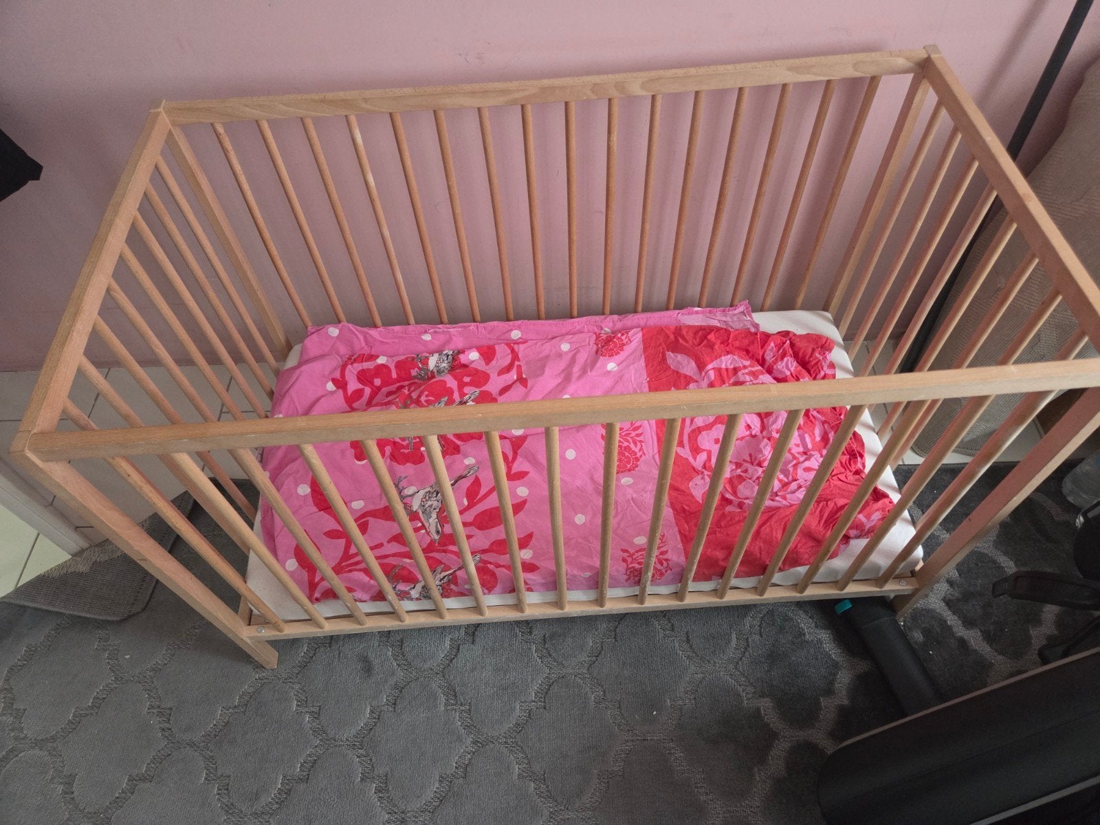 Nieuw IKEA logeerbed - ongebruikt, Kinderen en Baby's, Babywiegjes en Ledikanten, Ophalen of Verzenden, Nieuw, Ledikant