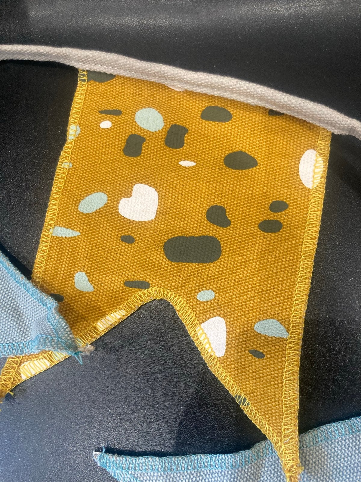 Factory Petite Stoffen Safari Vlaggenlijn - Nieuw, Petite Amélie, Nieuw, Ophalen of Verzenden, Wanddecoratie
