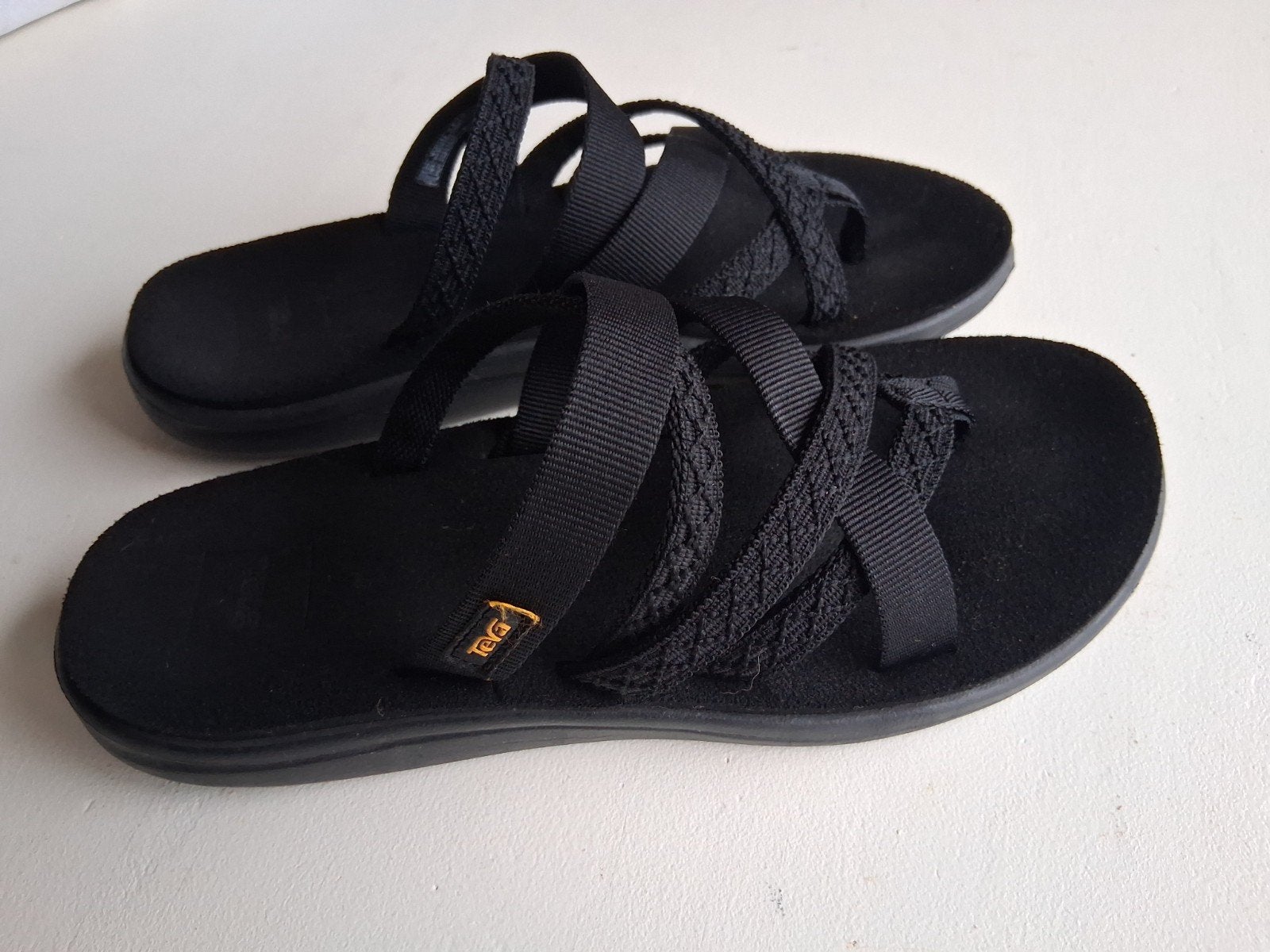 Teva Voya Zillesa Mahani Black mt 40, Kleding | Dames, Schoenen, Ophalen of Verzenden, Zo goed als nieuw, Zwart