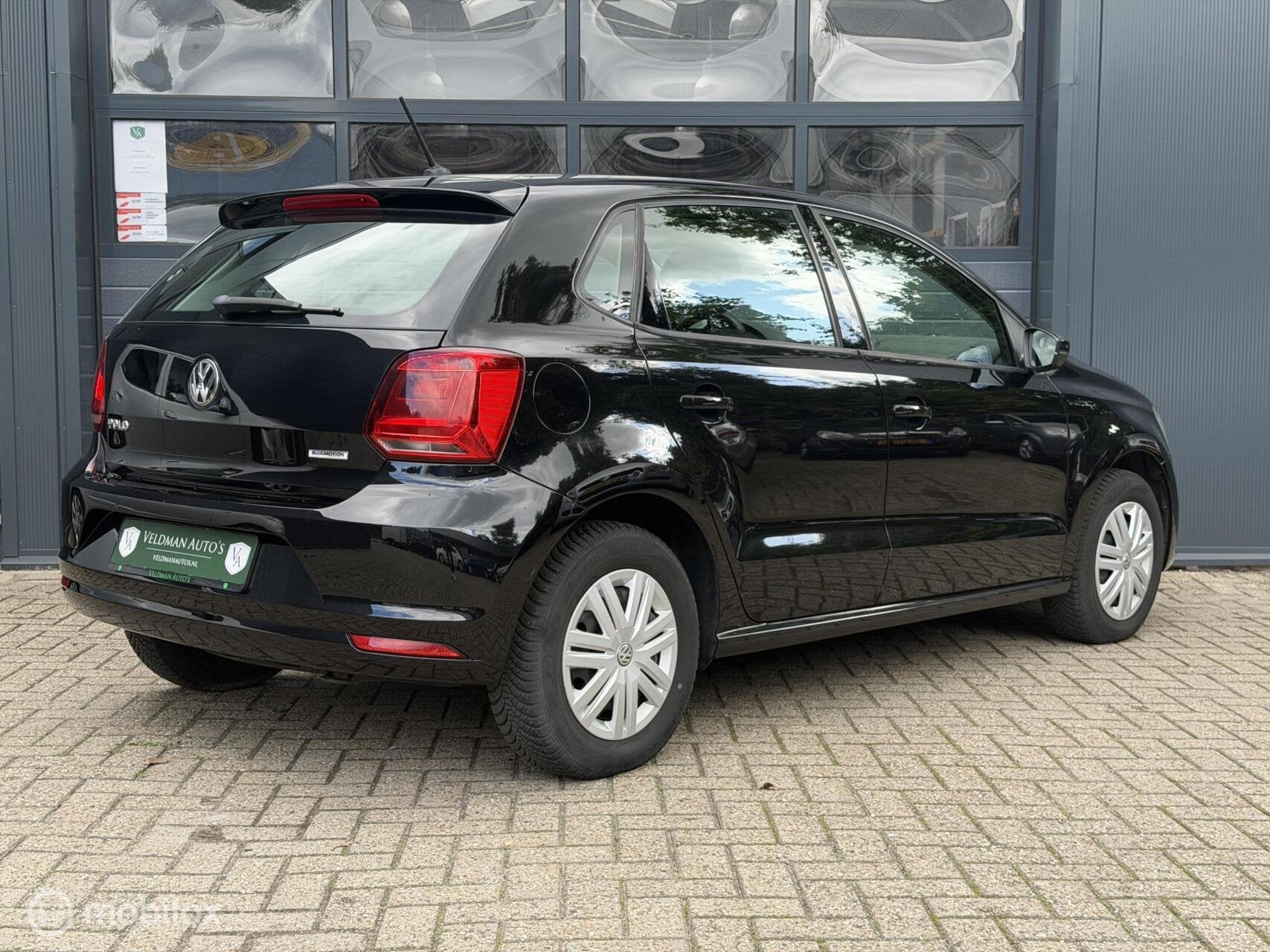 Volkswagen Polo 1.0 MPI Bluemotion | Airco | Zuinig | 1e eig, Stof, Gebruikt, Zwart, 60 pk