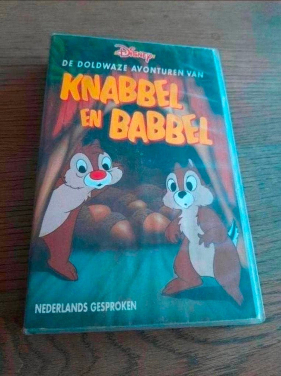 Disney de doldwaze avonturen van Knabbel en Babbel., Cd's en Dvd's, VHS | Kinderen en Jeugd, Gebruikt, Tekenfilm, Alle leeftijden