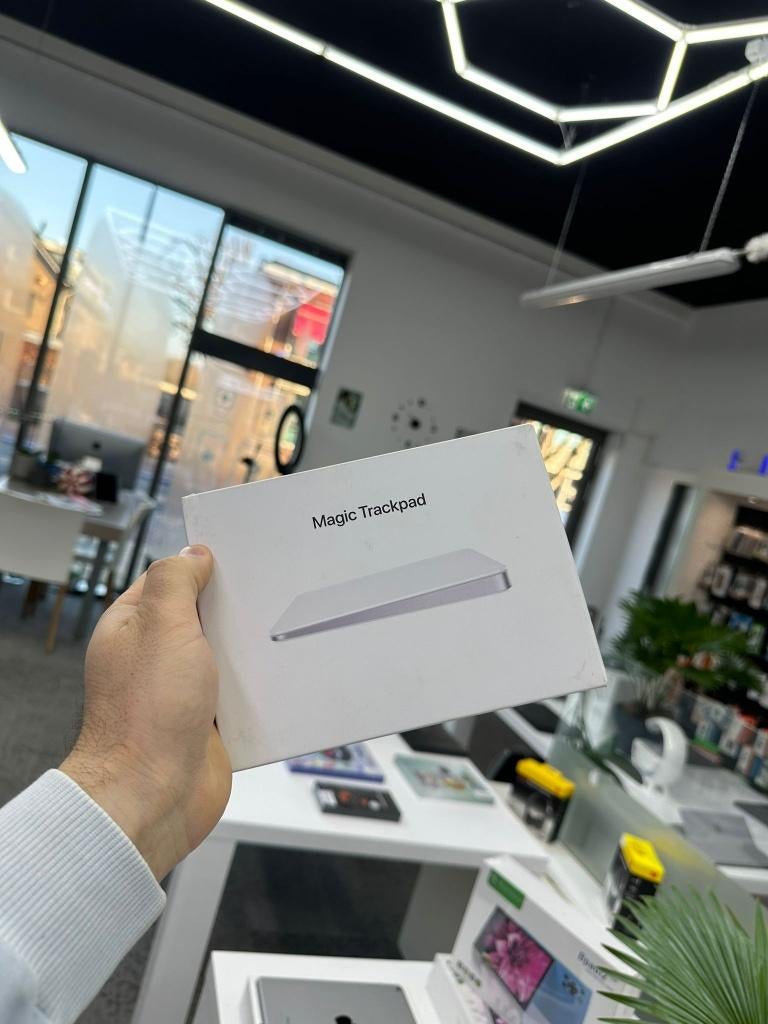 Magic Trackpad, Computers en Software, Muizen, Ophalen of Verzenden, Zo goed als nieuw, Draadloos