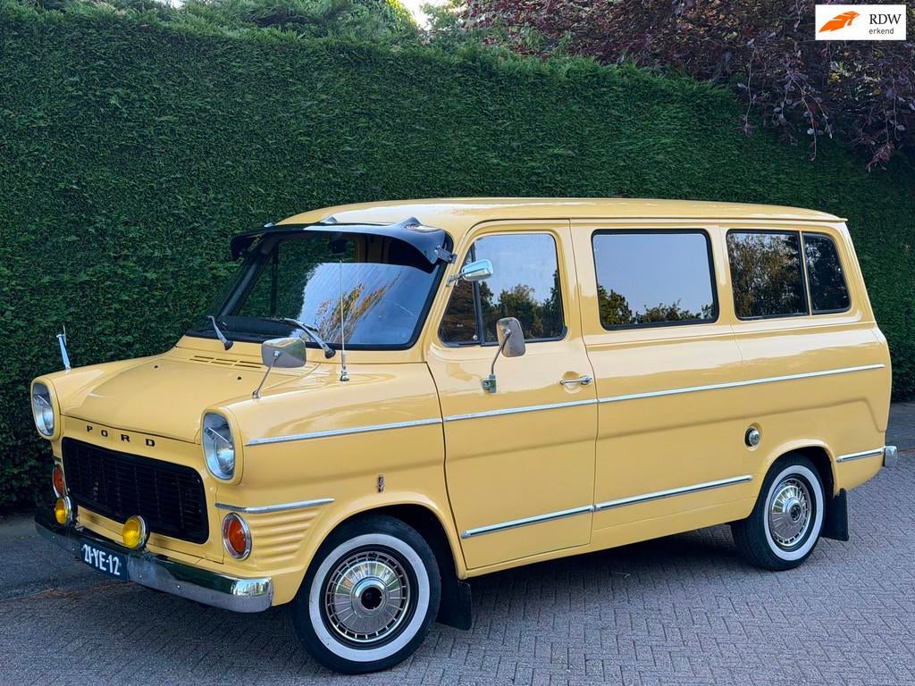 Ford TRANSIT RIJDGOED/OLDTIMER/9PERSOONS/UNIEKEXEMPLAA/APK27, Auto's, 65 pk, Gebruikt, 1341 kg, Leder