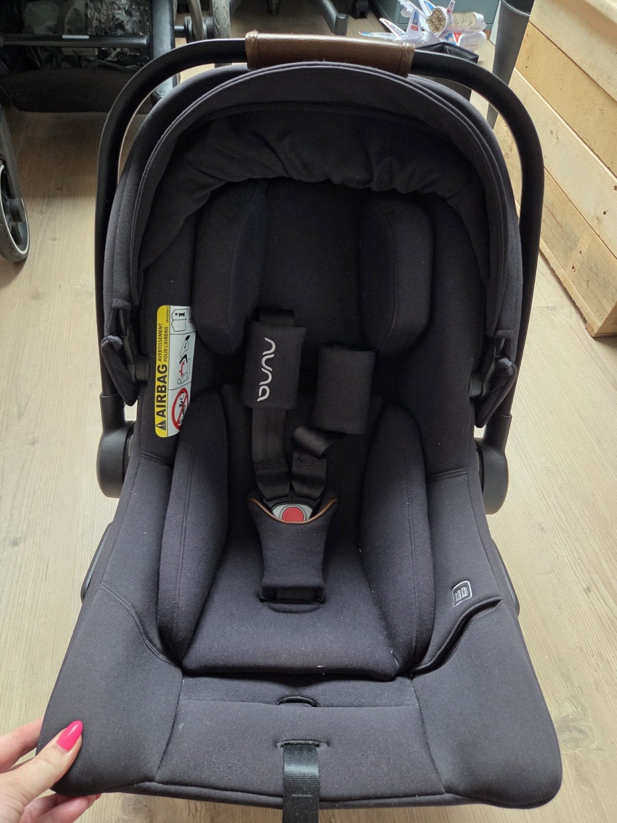nuna maxi cosi met isofix, Ophalen, Zo goed als nieuw, Isofix, 0 t/m 13 kg