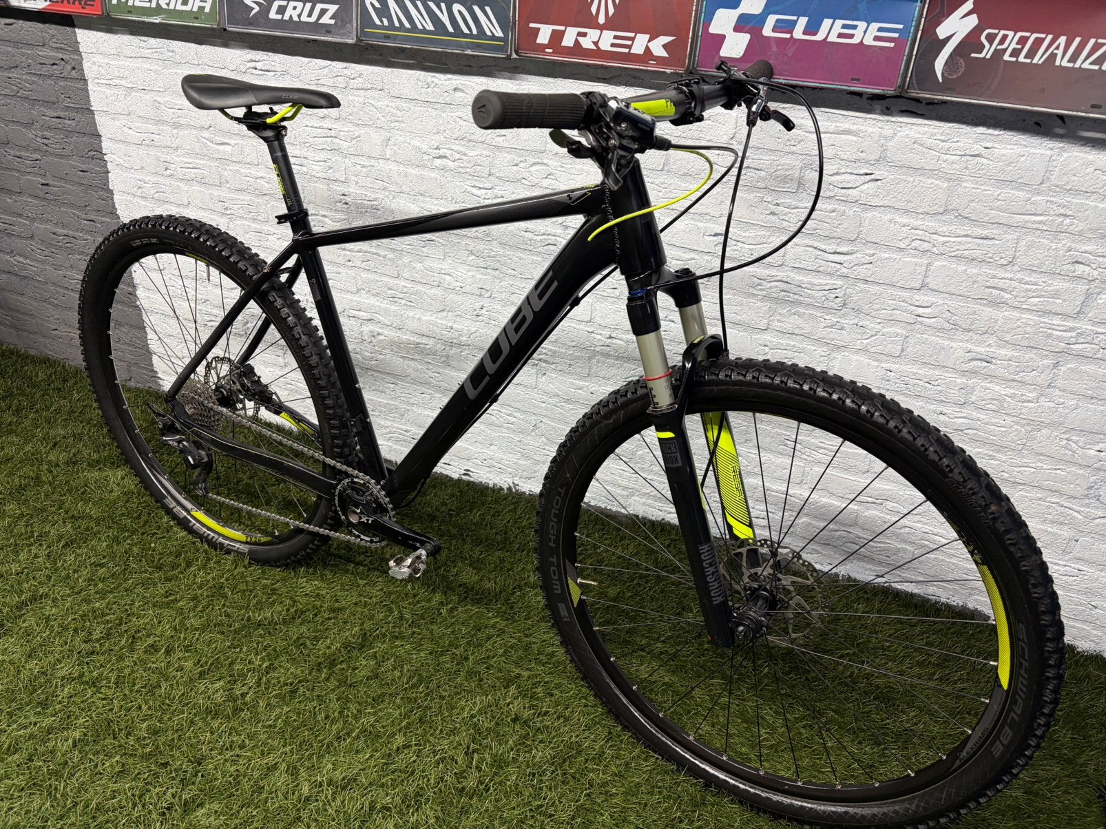 Foto 3 van Cube Race One 29 inch mountainbike frame XL Deore xt 1x10 29
