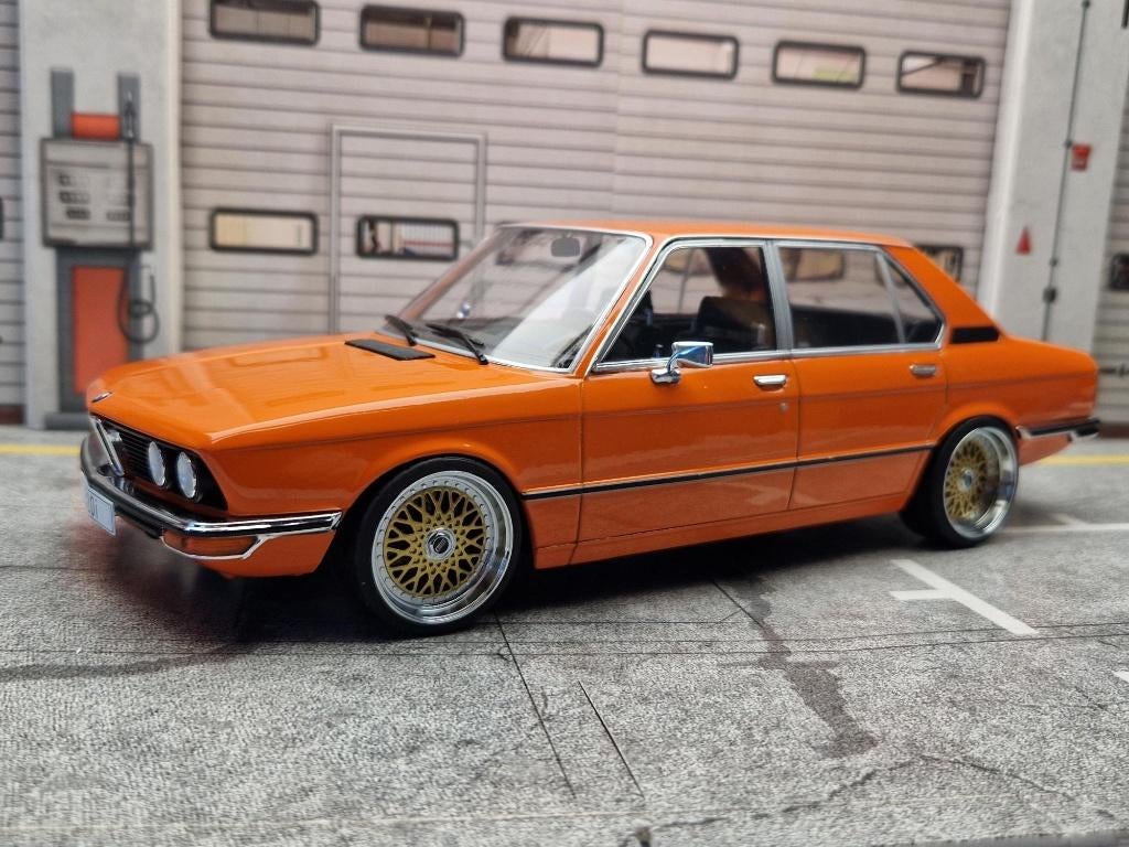 1:18 BMW 5 Series E12 520i - 1973 - met unieke BBS RS Velgen, Overige merken, MCG / SDmodelcartuning, Auto, .