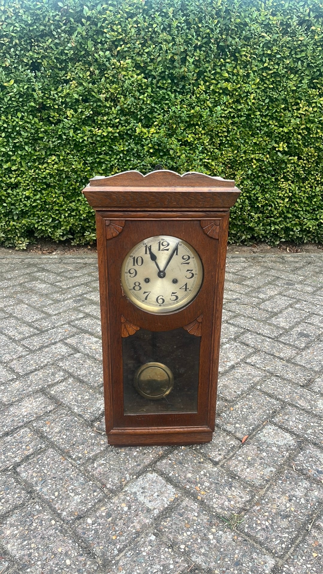 Antieke klok, Ophalen