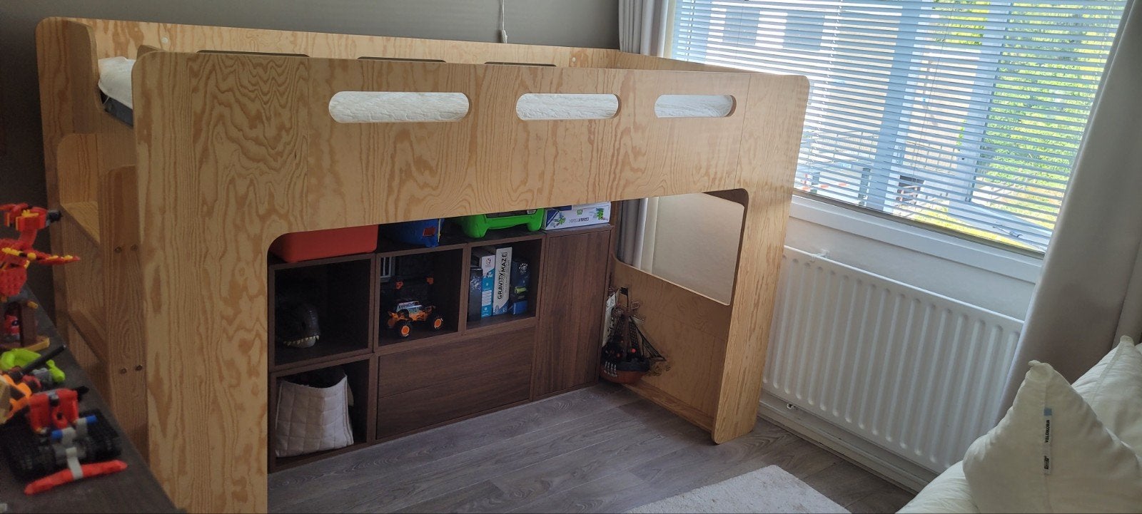 Hoogslaper petit puk marant kinderbed, Ophalen, Gebruikt, Hoogslaper