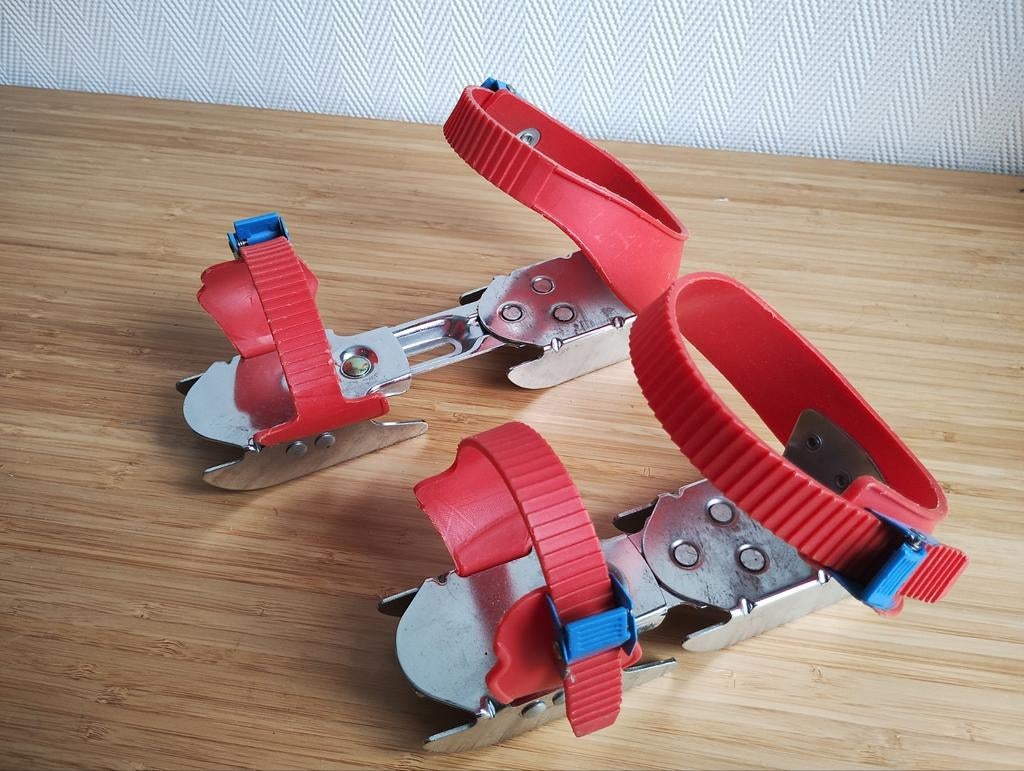 Verstelbare schaatsen voor kinderen - Rood/Blauw, Sport en Fitness, Schaatsen, Ophalen of Verzenden, Gebruikt, Overige typen, Overige merken