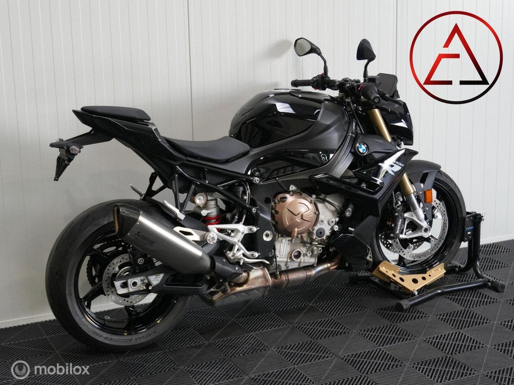 BMW S1000R 2024 | 3.166km | Vol uitgerust | Alle opties, Motoren, Bedrijf, Meer dan 35 kW, Toermotor, 999 cc
