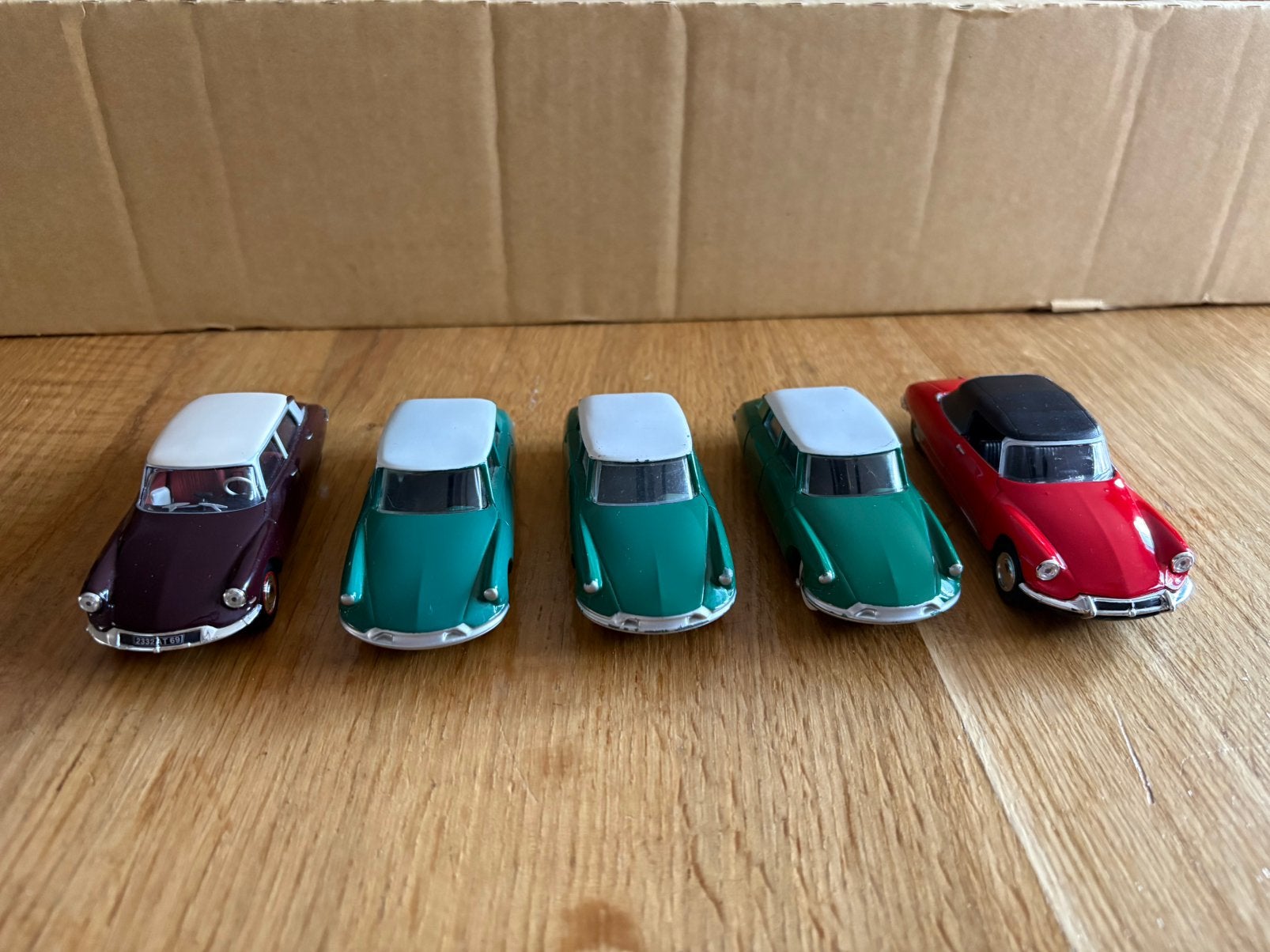 Partij van 5x Citroën DS Schaalmodellen Altaya, Atlas, Welly, Ophalen of Verzenden, Zo goed als nieuw, Auto, Overige merken