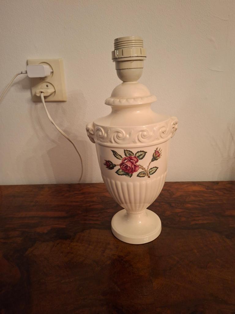 Wedgwood schemerlamp, tafellamp moss rose, Ophalen, Zo goed als nieuw, Minder dan 50 cm