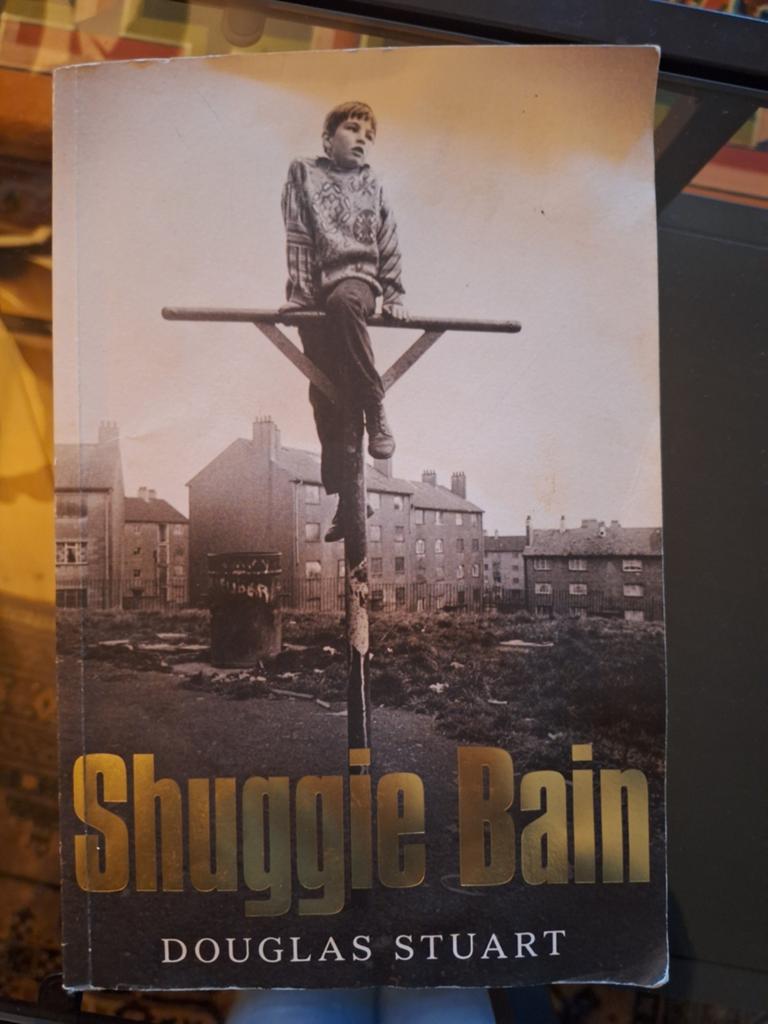 Shuggie Bain - Douglas Stuart (Engels), Boeken, Ophalen of Verzenden, Gelezen, Douglas Stuart, Europa overig
