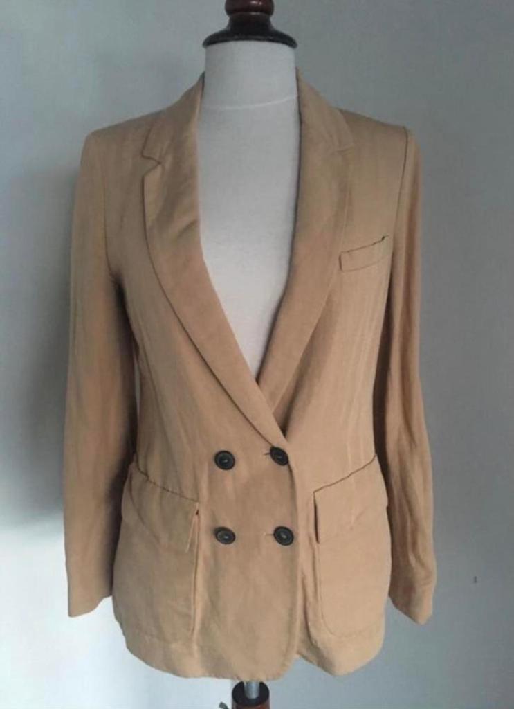 Nieuwe Zara Woman beige blazer jasje maat 36-38, Beige, Nieuw, Ophalen of Verzenden, Jasje