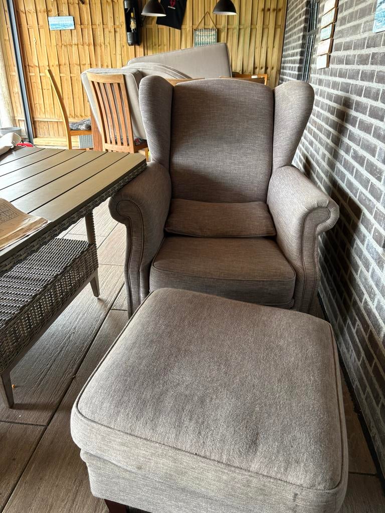 2 comfortabele oorfauteuils met hocker, Huis en Inrichting, Fauteuils, Ophalen of Verzenden, Zo goed als nieuw, Stof, 75 tot 100 cm