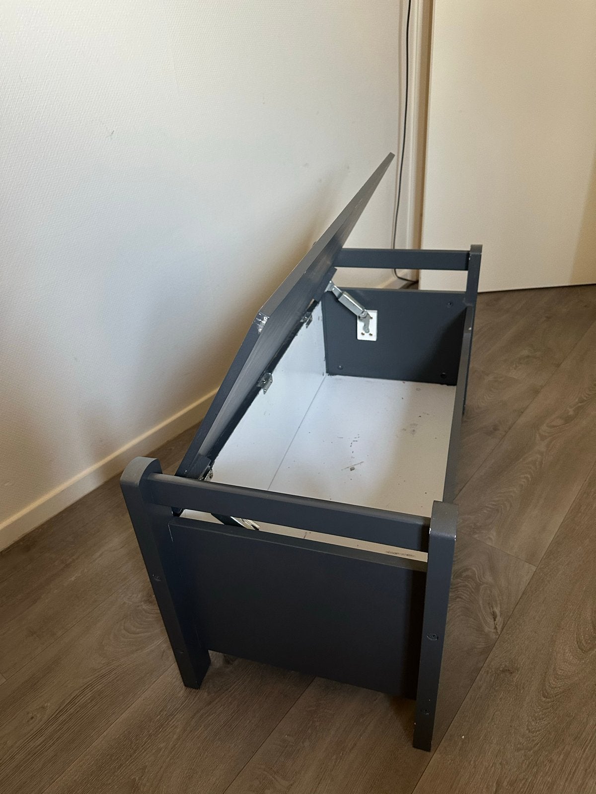 Handig Kastje / Bankje met opbergruimte - Grijs, Ophalen, Gebruikt, Grijs, Hout