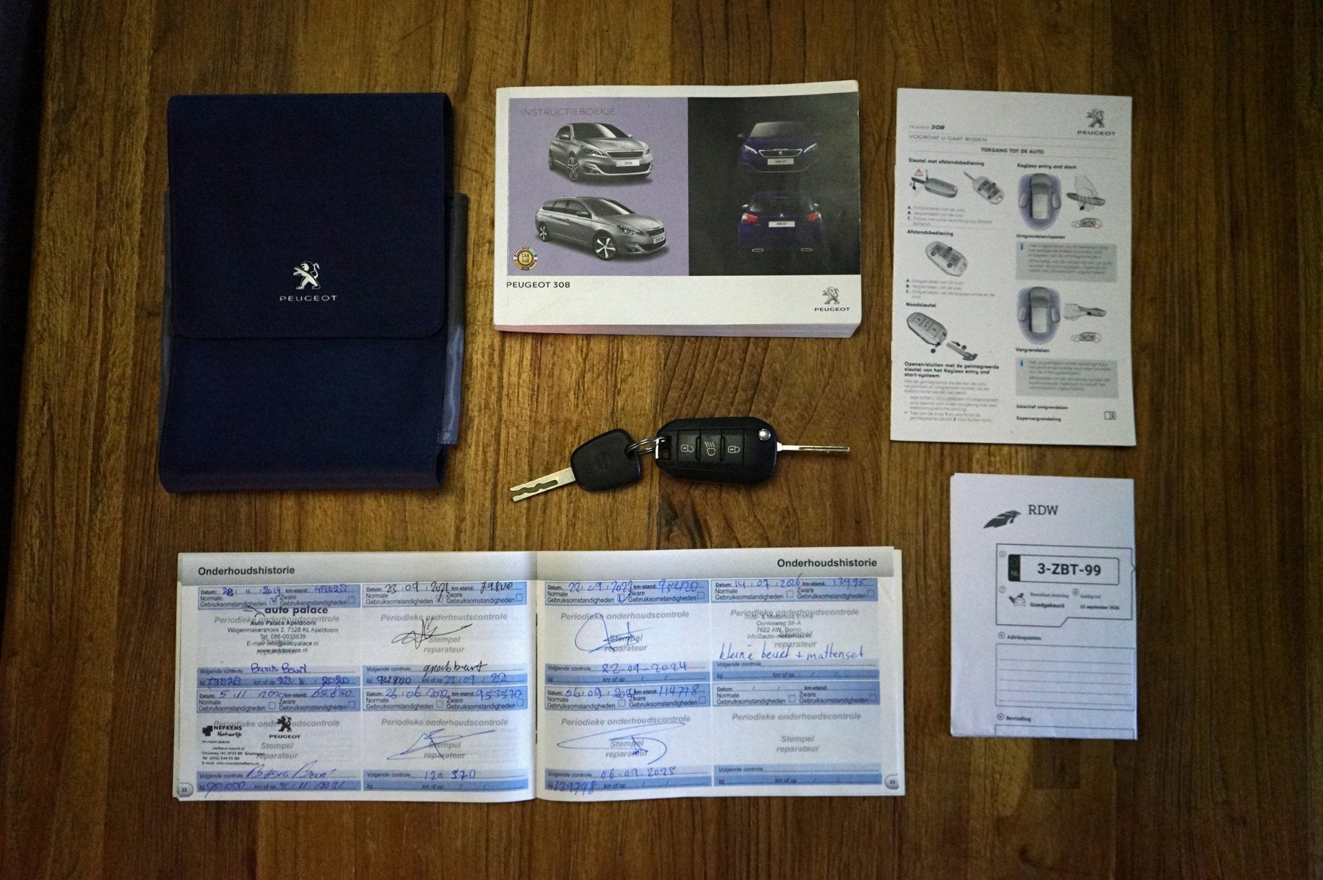 Peugeot 308 SW 1.2 PureTech Active, PDC, Clima, Navi, Panoda, Stof, Gebruikt, 1199 cc, 1165 kg