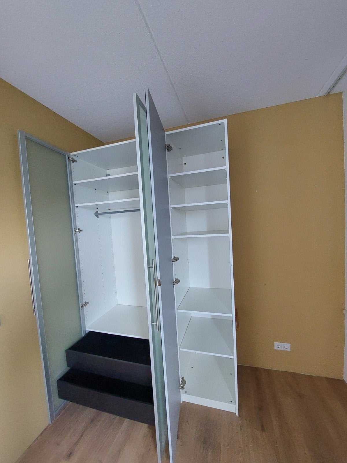 IKEA PAX Kast - 150 cm breed met spiegeldeur, Huis en Inrichting, Ophalen, Overige materialen, Gebruikt, 200 cm of meer