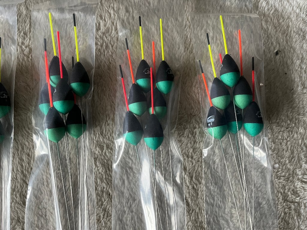 adv 171a / NIEUW set 30 dobbers TUBERTINI 2,00gr, Watersport en Boten, Ophalen of Verzenden, Nieuw, Dobber of Lood