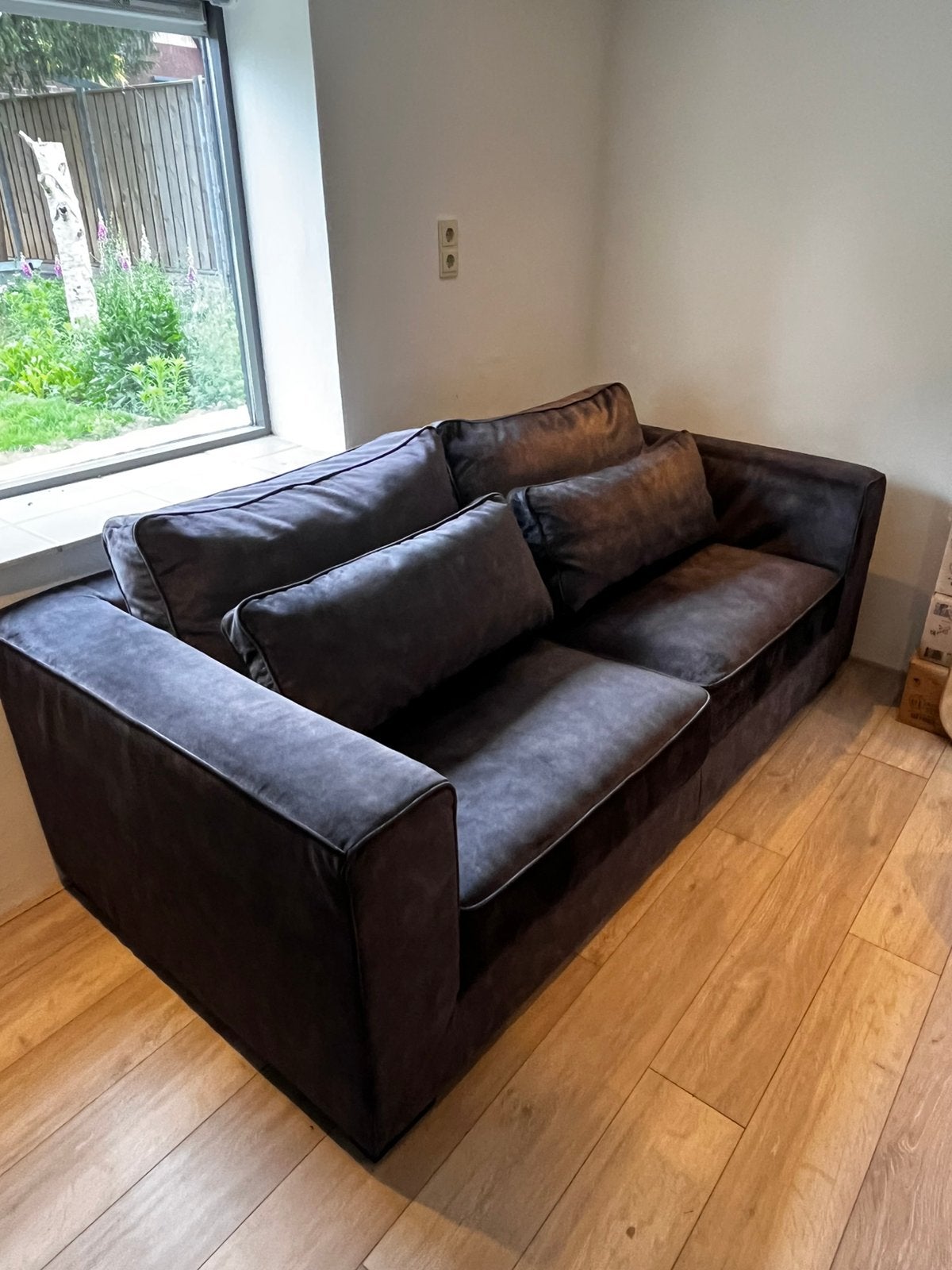 Suede lounge bank, Huis en Inrichting, Ophalen, Zo goed als nieuw