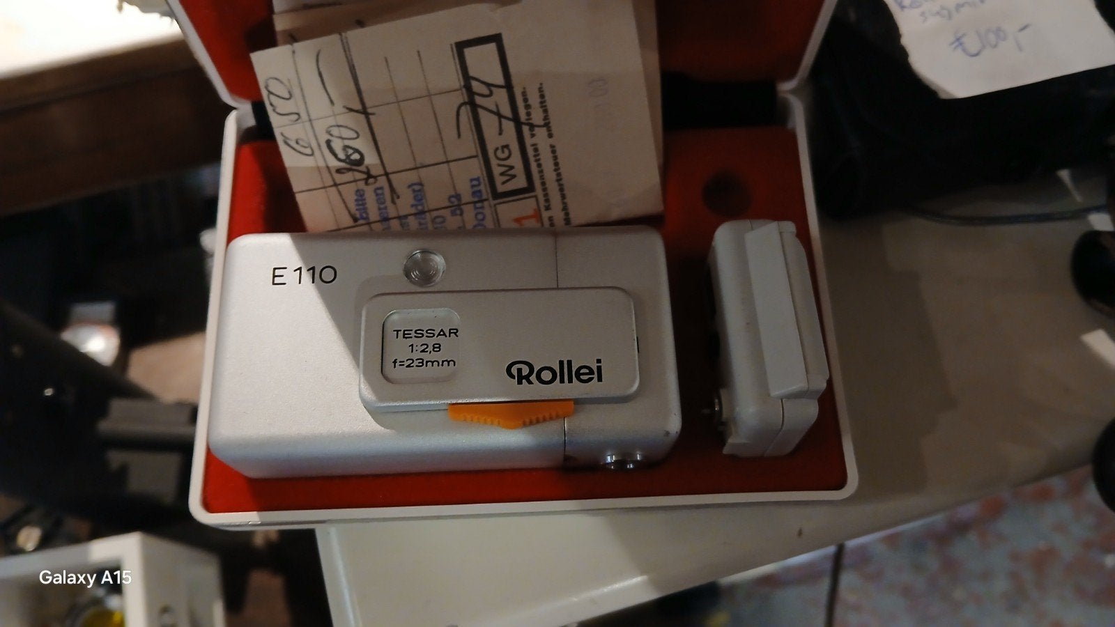 Rollei E110 Compact Camera met Tessar 1:2.8 f=23mm lens, Ophalen of Verzenden