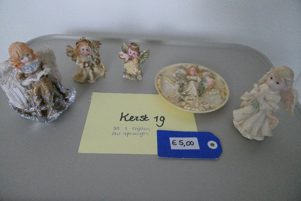 Kerstbeelden (19) Engelen, set van 5 stuks, Ophalen, Gebruikt