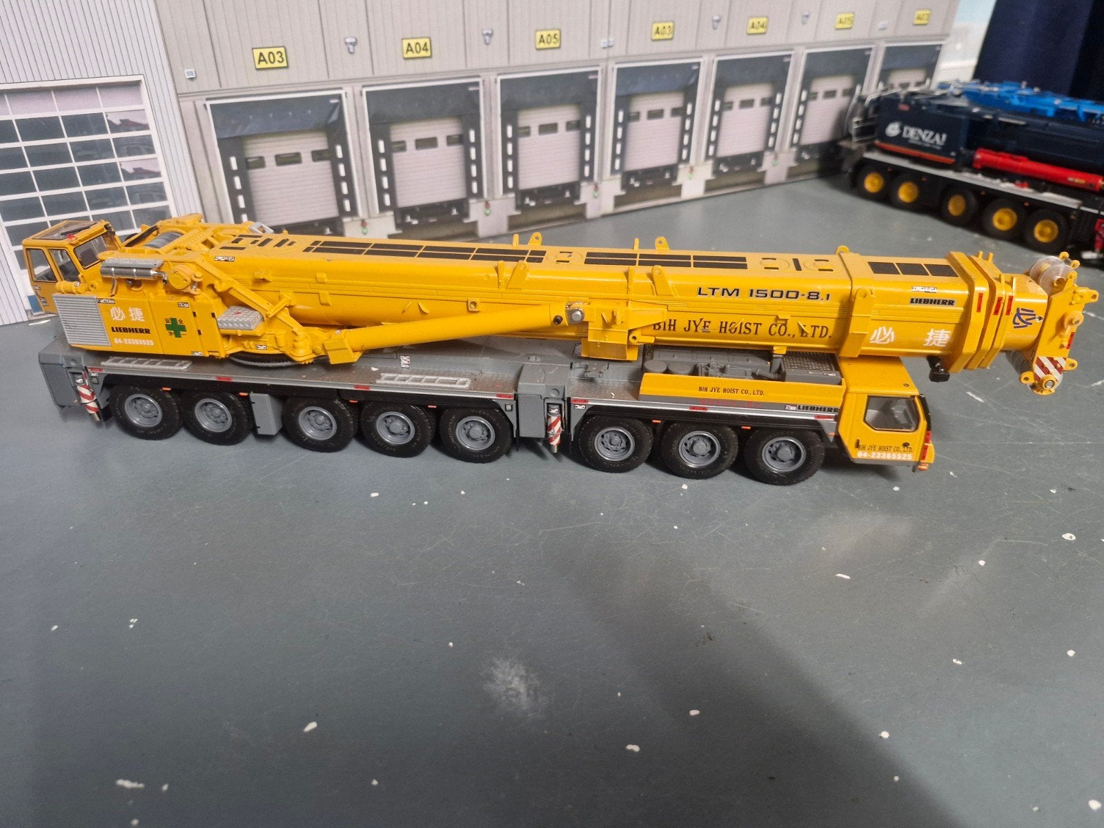 liebherr ltm 1500-8.1 wsi, Ophalen of Verzenden, Zo goed als nieuw, Hijskraan, Tractor of Landbouw, Wsi