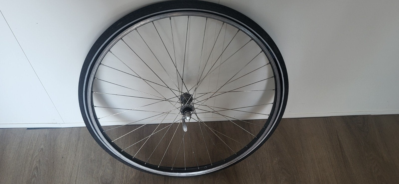 Shimano Acera 28 inch wiel met band (recht), Fietsen en Brommers, Fietsonderdelen, Gebruikt, Shimano Acera, Toerfiets, Aluminium