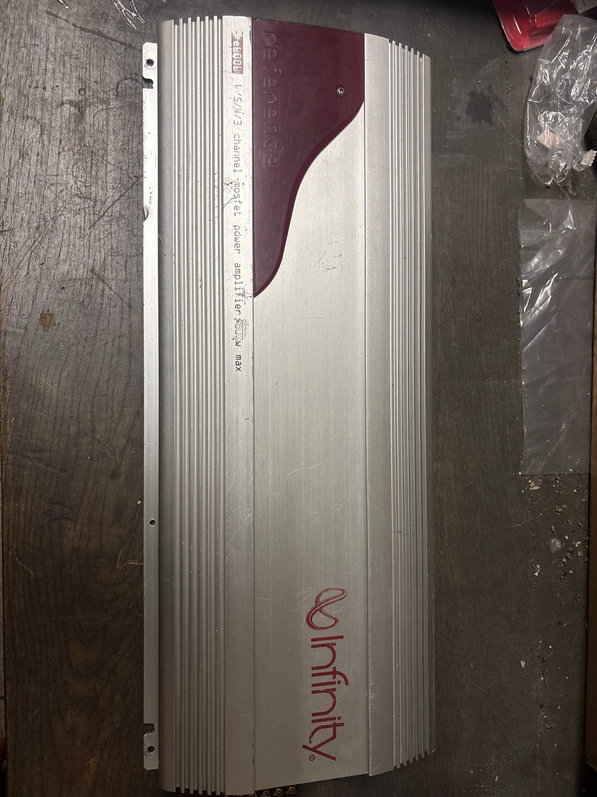 Infinity Reference 7600A 4-kanaals versterker, Ophalen, Gebruikt