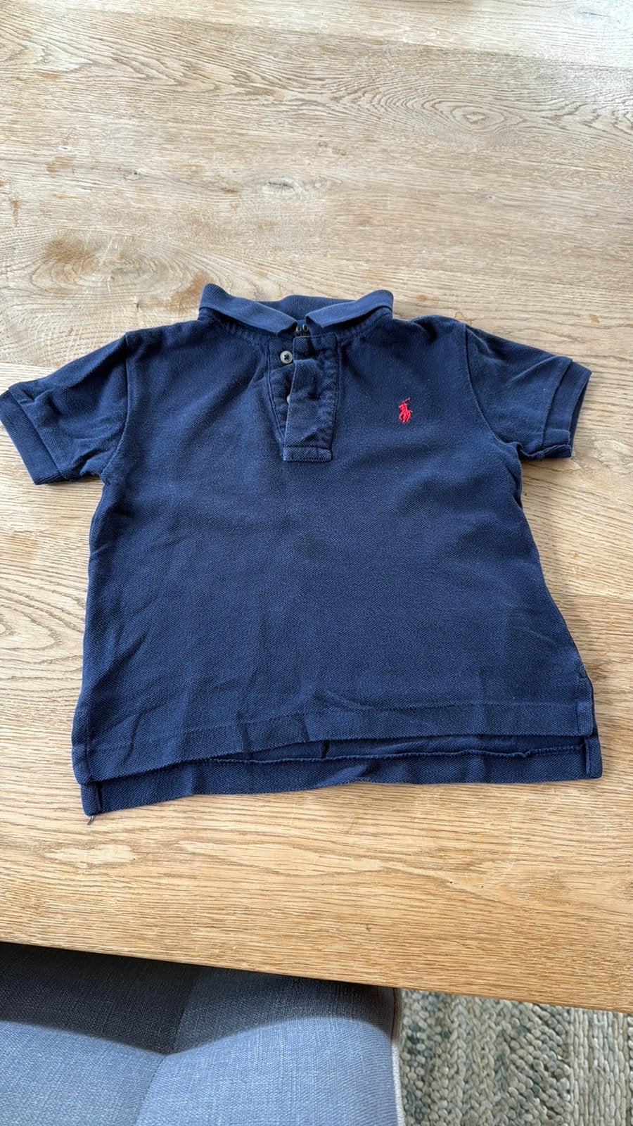 Ralph lauren  polo shirt . Izgst maat 80/86, Kinderen en Baby's, Ophalen of Verzenden, Zo goed als nieuw, Jongetje, Shirtje of Longsleeve