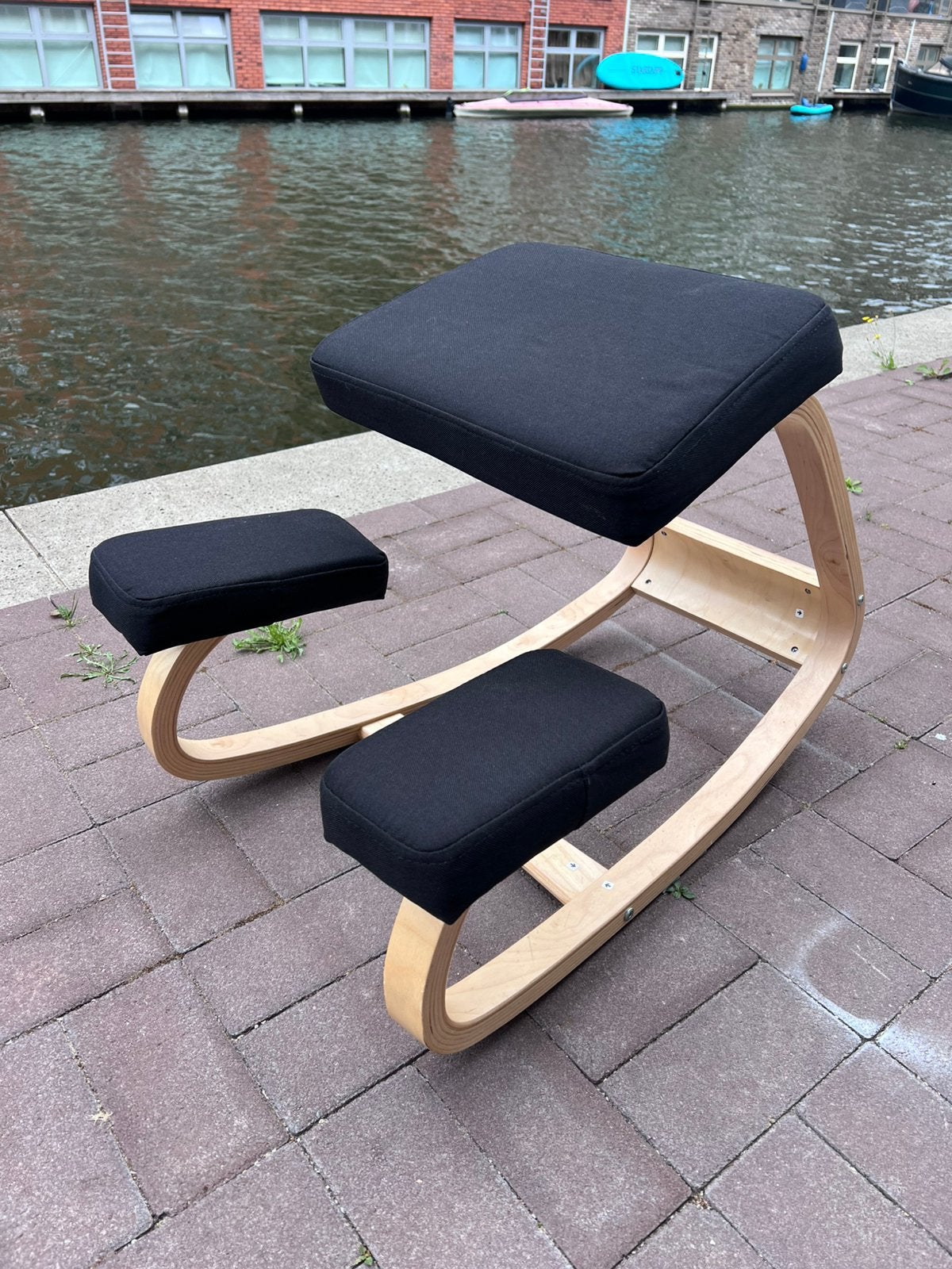 Ergonomische kniestoel, Ophalen, Zo goed als nieuw, Eén