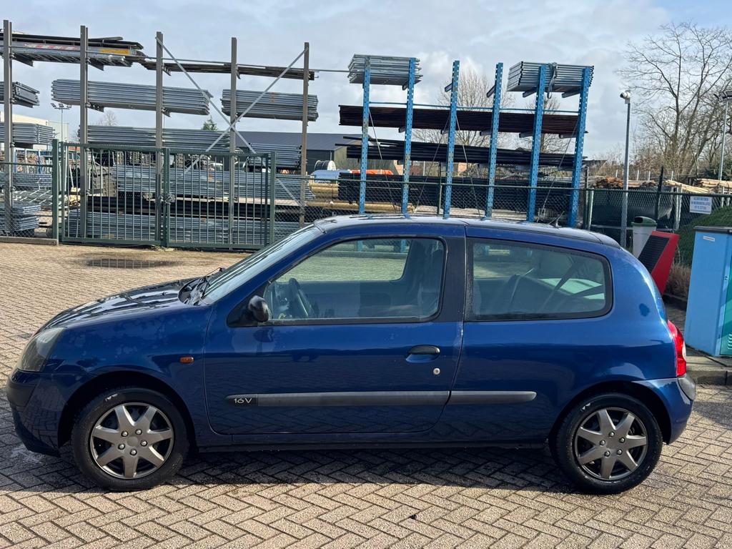 Renault Clio 1.2 16V 3DR 2005 2002 Blauw, Auto's, Renault, 74 pk, 31 €/maand, 4 cilinders, Blauw