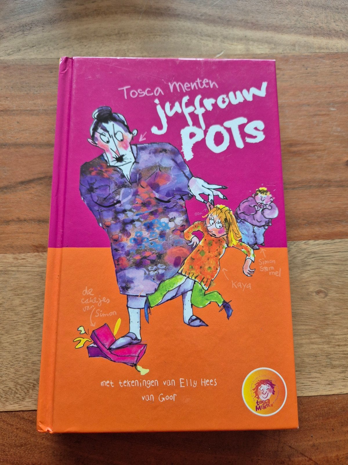 Juffrouw Pots - Tosca Menten (Kinderboek), Ophalen of Verzenden, Zo goed als nieuw, Tosca Menten, Fictie algemeen
