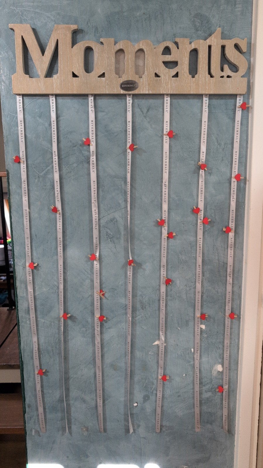 Riverdale Moments muurdecoratie met hartjes knijpers, Hout, Beige, Ophalen of Verzenden, Landelijk