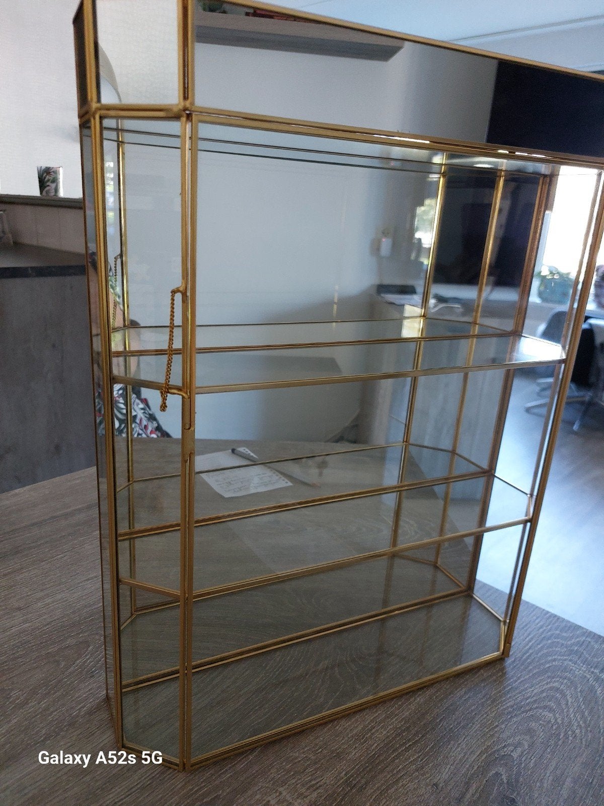 Vintage  Hollywood Regency stil vitrine kastje., Ophalen, 25 tot 50 cm, Minder dan 50 cm, Minder dan 100 cm