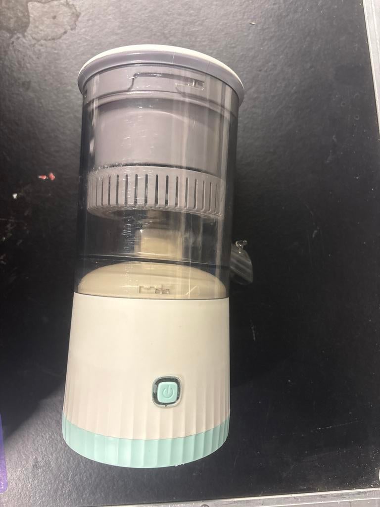 Compacte en draagbare sinaasappelperser, Witgoed en Apparatuur, Ophalen, Nieuw, Vaatwasserbestendig, Minder dan 1 liter